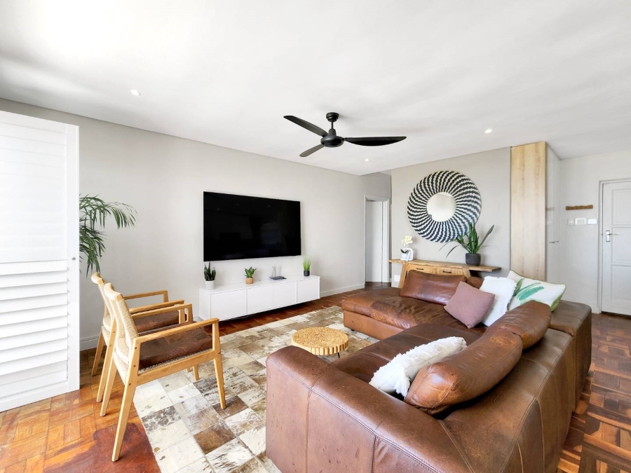 2 Bedroom Property for Sale in Three Anchor Bay Western Cape